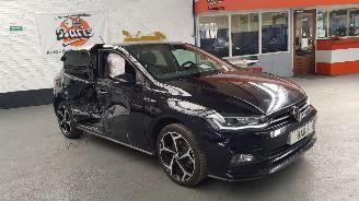 Volkswagen Polo 1.0 TSI 12V BLUEMOTION AUT 4DRS BENZ 999CC 85KW 116PK picture 3