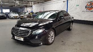 Schadeauto Mercedes E-klasse E-200D 1.6 TURBO 16V AUT SEDAN 4DRS DSL 1.598CC 118KW 160PK 2019/9