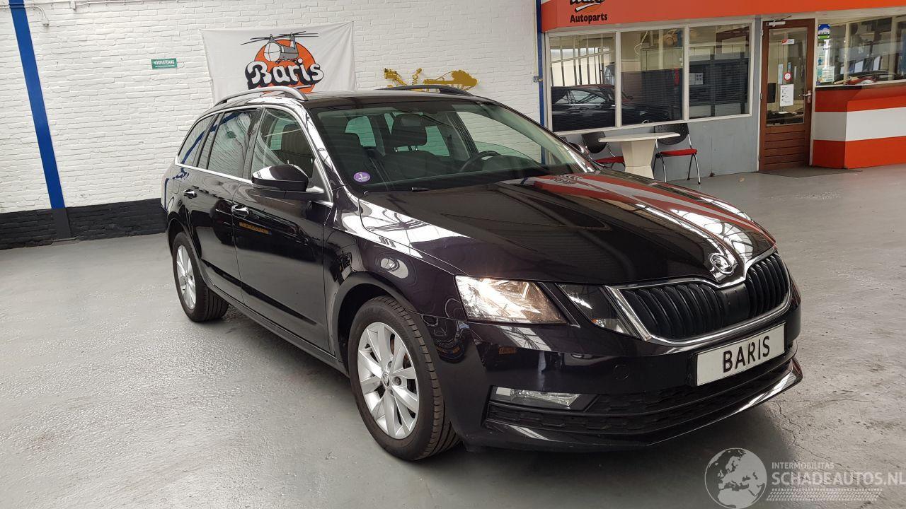 Skoda Octavia 1.0 TSI 12V COMBI 4DRS BENZ 999CC 85KW 116PK