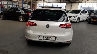 Volkswagen Golf 1.2 TSI BENZ AUT 77 KW 105 PK picture 5