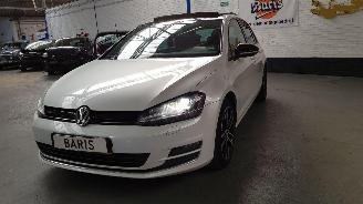 Volkswagen Golf 1.2 TSI BENZ AUT 77 KW 105 PK picture 3