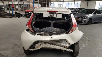 Toyota Aygo 1.0 12V VVT-i 4 DRS BENZ 998CC 51KW 69PK picture 5