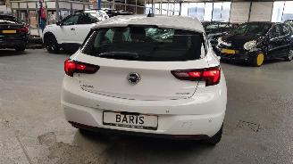 Opel Astra 1.0 Edition picture 5