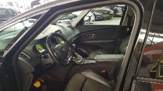 Renault Grand-scenic 1.5 ENERGY DCi AUT MPV  DSL 1.461CC 81KW 110PK picture 12
