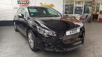 Vaurioauto  passenger cars Peugeot 508 1.6 E-THP 165 16V AUT SEDAN 4DRS BENZ 1.598CC 121KW 165PK 2016/9