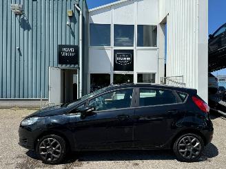 damaged passenger cars Ford Fiesta 1.0 Style BJ 2014 43246 KM 2014/5