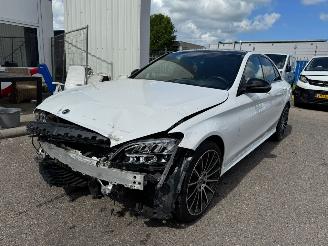 krockskadad bil auto Mercedes C-klasse 200 d AMG GLASDAK Premium Plus Pack Automaat 2019/6