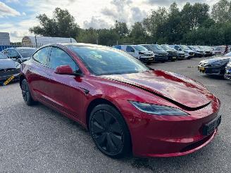 Schadeauto Tesla Model 3 Long Range AWD 78 kWh 2024/7
