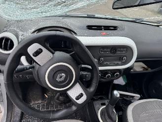Renault Twingo 1.0 SCe Collection picture 13