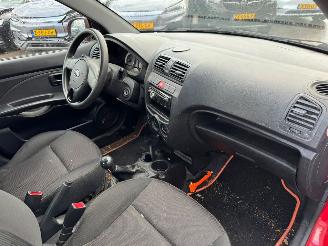 Kia Picanto 1.0 Seven BJ 2010 134.619 KM picture 13