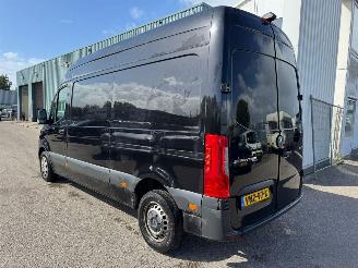 Mercedes Sprinter 211 1.9 AUTOMAAT CDI L2H2 FWD BJ 2022 132.945 KM picture 3