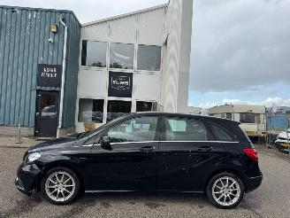 Mercedes B-klasse 200 Ambition BJ 2012 141.528 KM picture 2