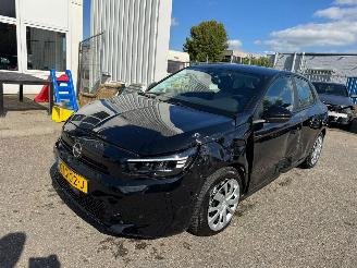 Voiture accidenté Opel Corsa Electric 50 kWh BJ 2024 16.180 KM 2024/11