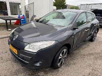 Auto incidentate Renault Mégane 1.4 TCe Bose BJ 2012 159.938 KM 2012/4