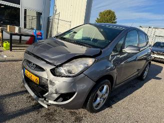 skadebil auto Hyundai Ix20 1.4i i-Vision BJ 2011 148.836 KM 2011/10