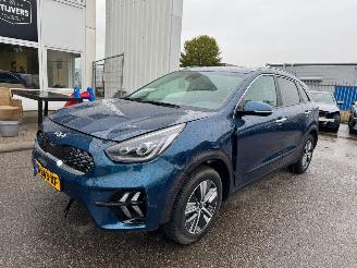 skadebil auto Kia Niro 1.6 GDi Hybrid DynamicPlusLine 2022/1