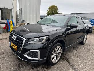 krockskadad bil auto Audi Q2 35 TFSI S Edition 2021/5