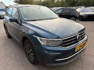 Volkswagen Tiguan 1.5 TSI R-Line Business+ AUTOMAAT picture 1