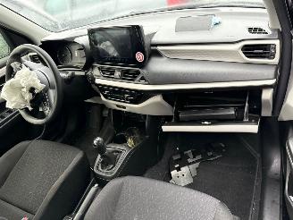 Suzuki Swift Suzuki SWIFT 1.2 Comfort Smart Hybrid picture 12