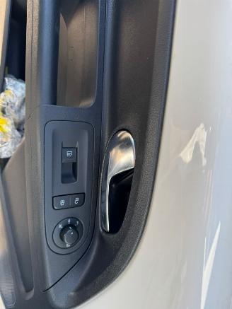 Volkswagen Up! 1.0 move up! picture 19