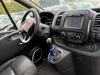 Opel Vivaro 1.6 CDTI L2H1 DC Sport EcoFlex BJ 2016 173.365 KM picture 16