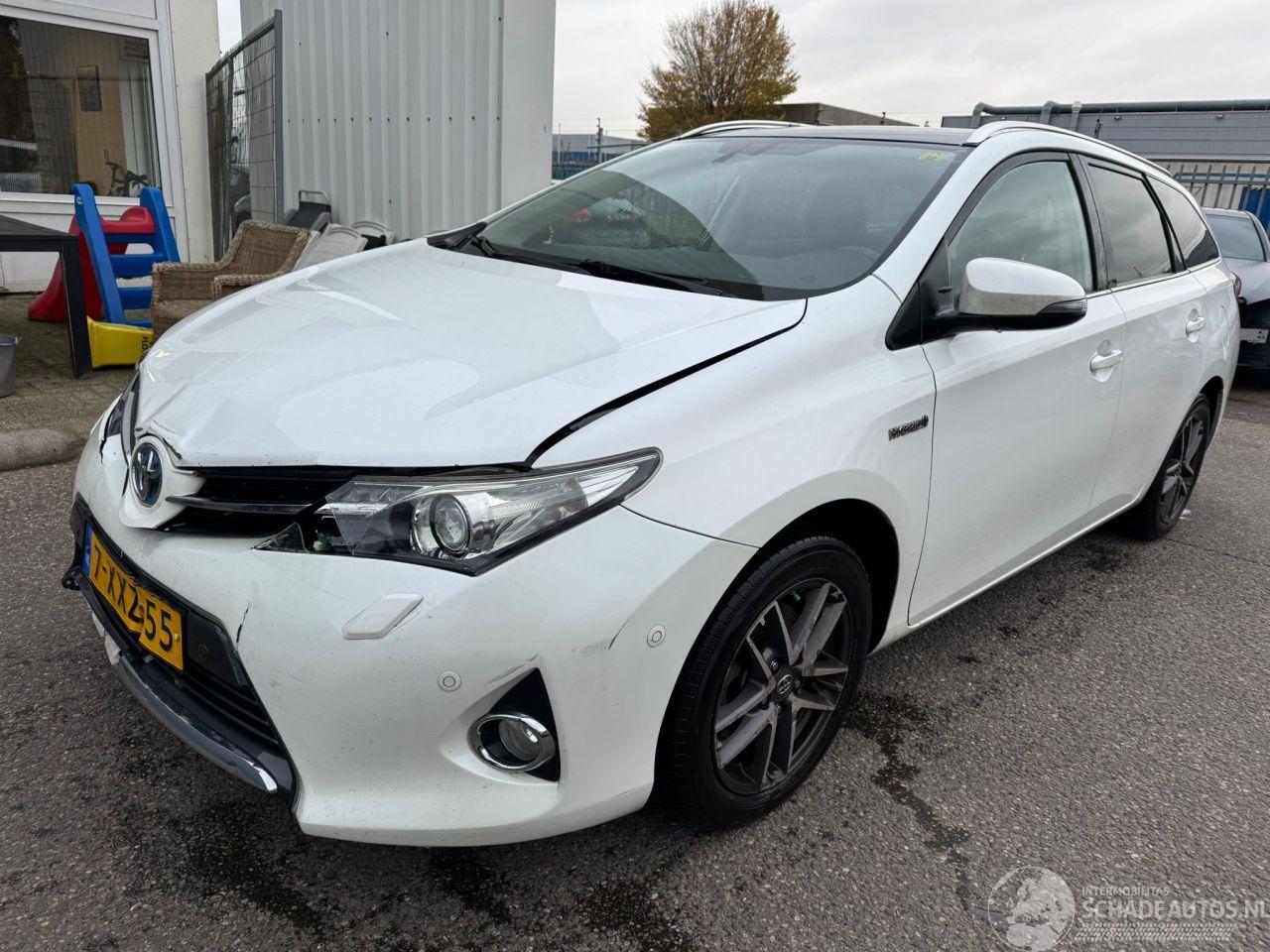 Toyota Auris Touring Sports 1.8 AUTOMAAT Hybrid Lease BJ 2014 326.564 KM