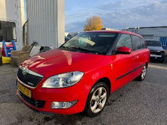 krockskadad bil auto Skoda Fabia 1.2 TDI Greenline Businessline BJ 2013 303.511 KM 2013/1