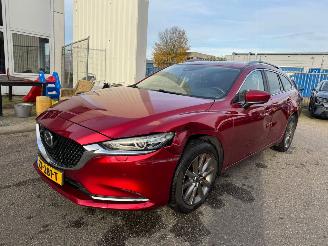 damaged passenger cars Mazda 6 Sportbreak 2.0 SkyActiv-G 165 Business Comfort AUTOMAAT 2019/8