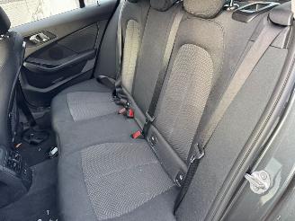 BMW 1-serie 118i Business Edition picture 19