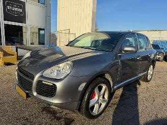 Damaged car Porsche Cayenne 4.5 Turbo 2003/1