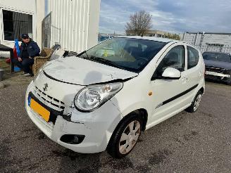 krockskadad bil auto Suzuki Alto 1.0 Exclusive 2012/1