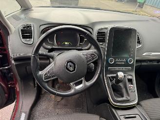 Renault Scenic 1.2 TCe Intens picture 11