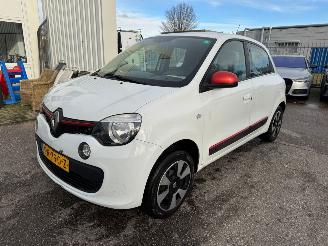 skadebil auto Renault Twingo 1.0 SCe Collection BJ 2017 216.850 KM 2017/9