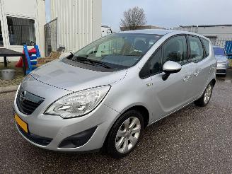 krockskadad bil auto Opel Meriva Opel Meriva 1.4 Turbo Edition 2011/1