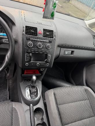 Volkswagen Touran 1.6 AUTOMAAT TDI Highline BlueMotion BJ 2014 513.424 KM picture 11