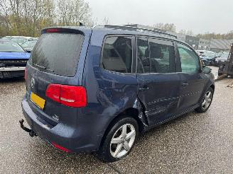 Volkswagen Touran 1.6 AUTOMAAT TDI Highline BlueMotion BJ 2014 513.424 KM picture 5