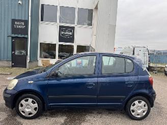Toyota Yaris 1.3 VVT-i Idols BJ 2003 118.437 KM picture 2
