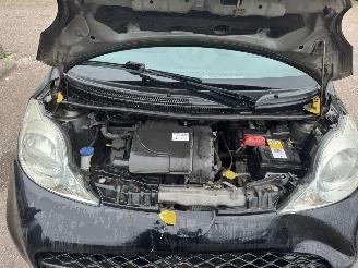 Peugeot 107 1.0-12V XR BJ 2010 147.936 KM picture 8