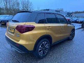 uszkodzony samochody osobowe Suzuki Vitara 1.4 Boosterjet Style Smart Hybrid BJ 2023 61.000 KM 2023/4