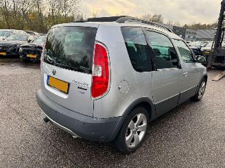 Skoda Roomster 1.6-16V AUTOMAAT Scout BJ 2008 76137 KM picture 5