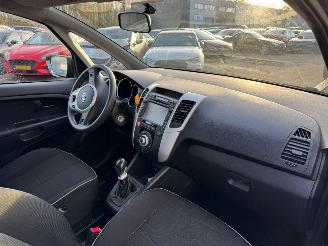 Kia Venga 1.4 CVVT Seven BJ 2012 211.534 KM picture 12