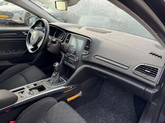 Renault Mégane 1.3 TCe Limited picture 18
