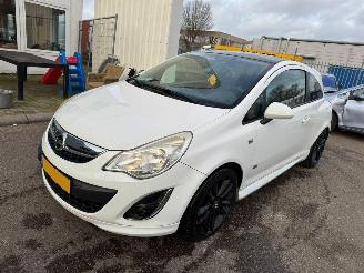 skadebil auto Opel Corsa 1.4-16V Cosmo 2012/2