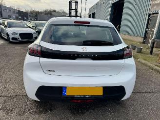 Peugeot 208 1.2 PureTech Active BJ 2022 74555 KM picture 4