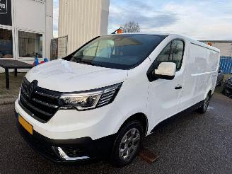 krockskadad bil bedrijf Renault Trafic Renault TRAFIC 2.0 Blue dC1 150 EDC T30 L2H1 Advance 2024/11