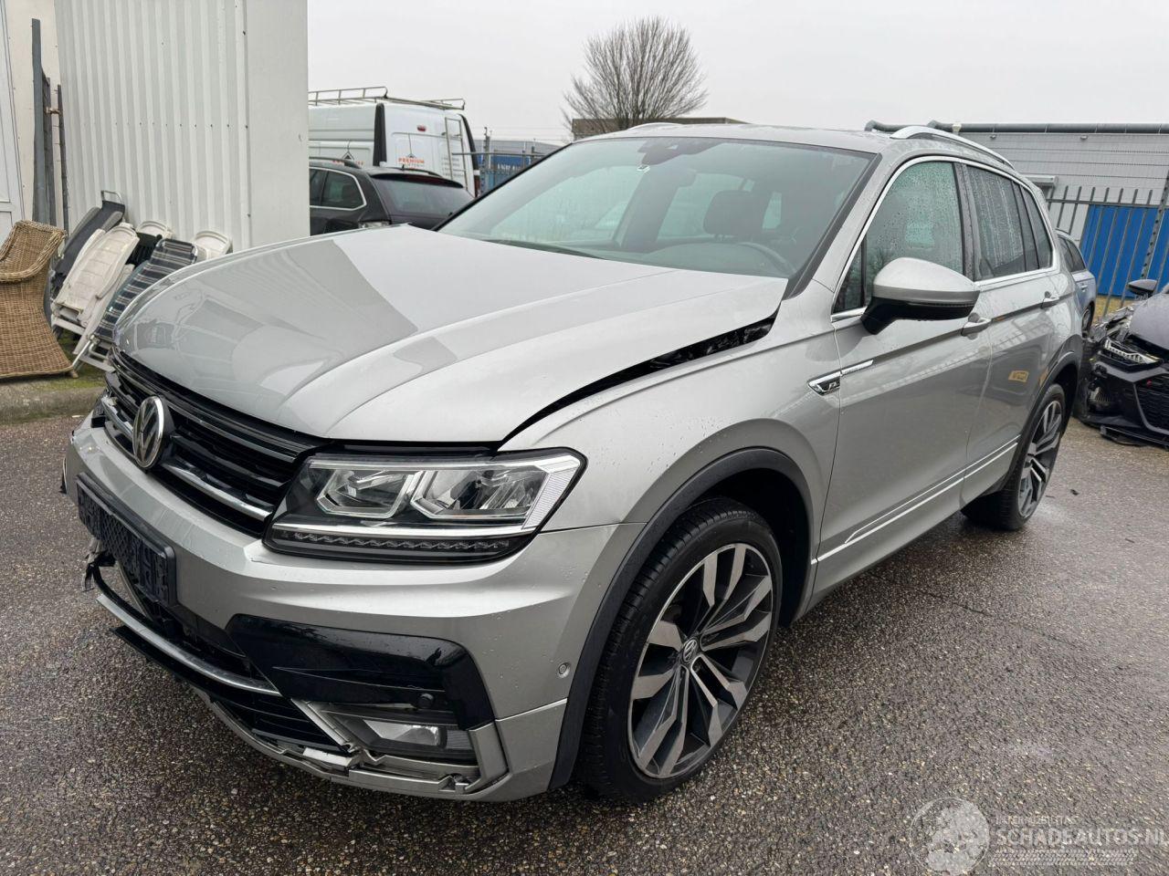 Volkswagen Tiguan 1.5 TSI ACT Highline Business R AUTOMAAT