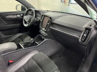 Volvo XC40 Recharge P8 AWD R-Design picture 12