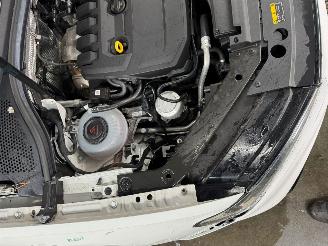 Volkswagen Tiguan 1.5 TSI ACT Highline Business R AUTOMAAT picture 8