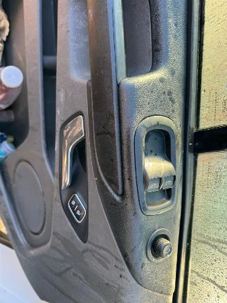 Ford Transit Connect Custom 300 2.0 AUTOMAAT TDCI L2H1 Trend BJ 2019 218.564 KM picture 15