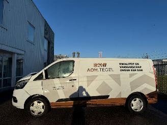 Ford Transit Connect Custom 300 2.0 AUTOMAAT TDCI L2H1 Trend BJ 2019 218.564 KM picture 2